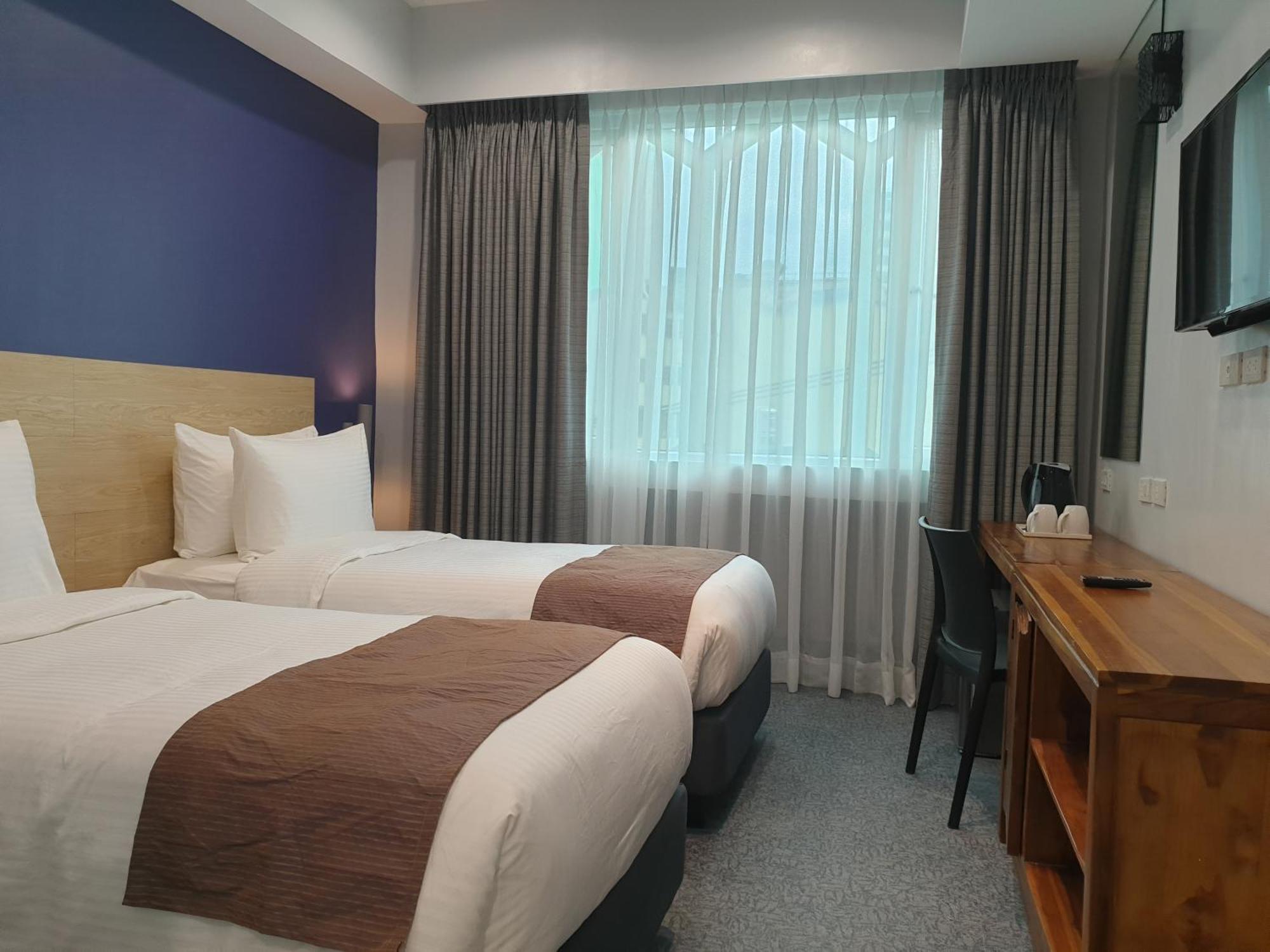 Li Mkt San Pedro Makati Eksteriør billede